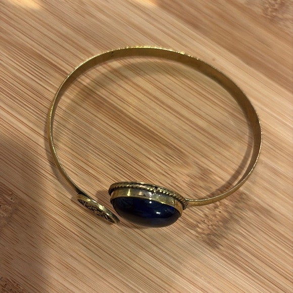 Fayrouz Jewelry Gold cuff bracelet - Picture 4 of 6